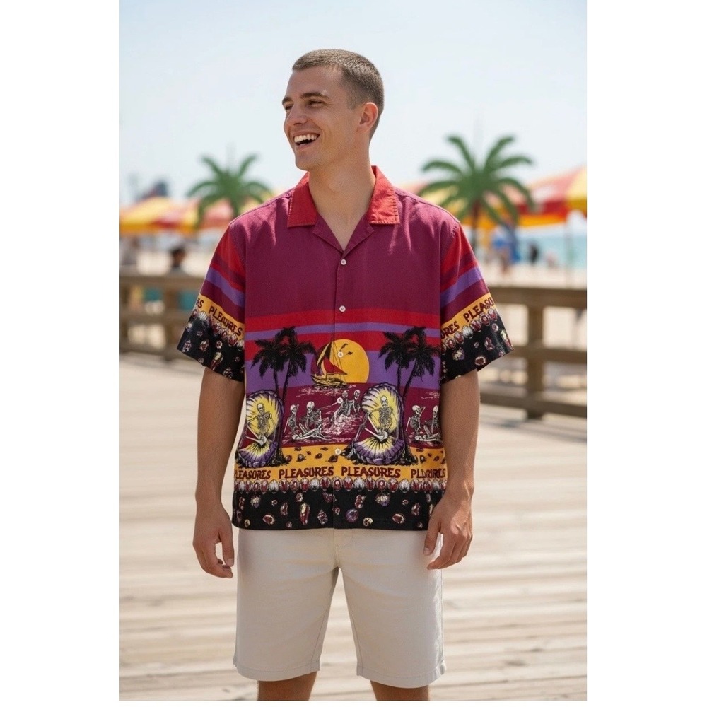 Pleasures Beach Bottoms Skeleton Graphic Camp Collar Shirt Burgundy Mens Small